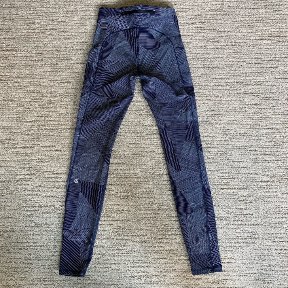 Lululemon leggings with pockets